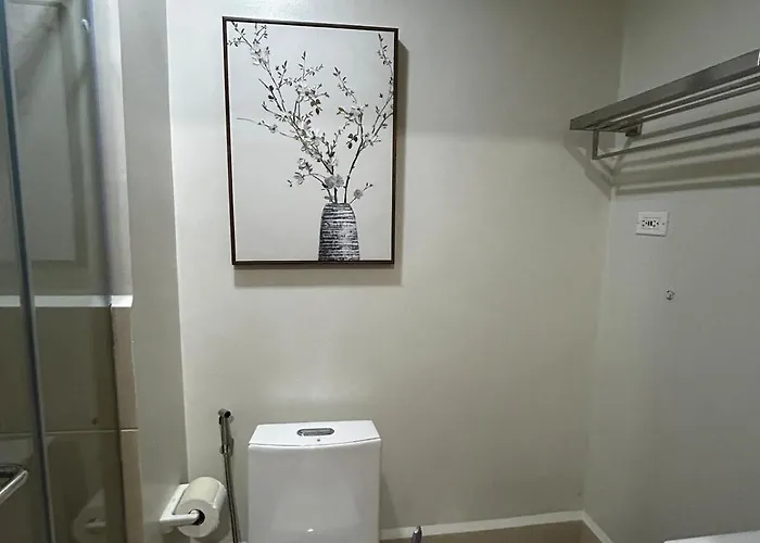 Soho 841 1br 400mbps Wifi Near Sm Fairview *
